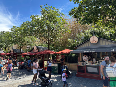 Your Guide to Disneyland Paris--Disney's Most Beautiful Park