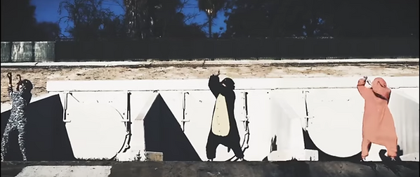 crawl-my-wall-franesca-nobili-art-direct