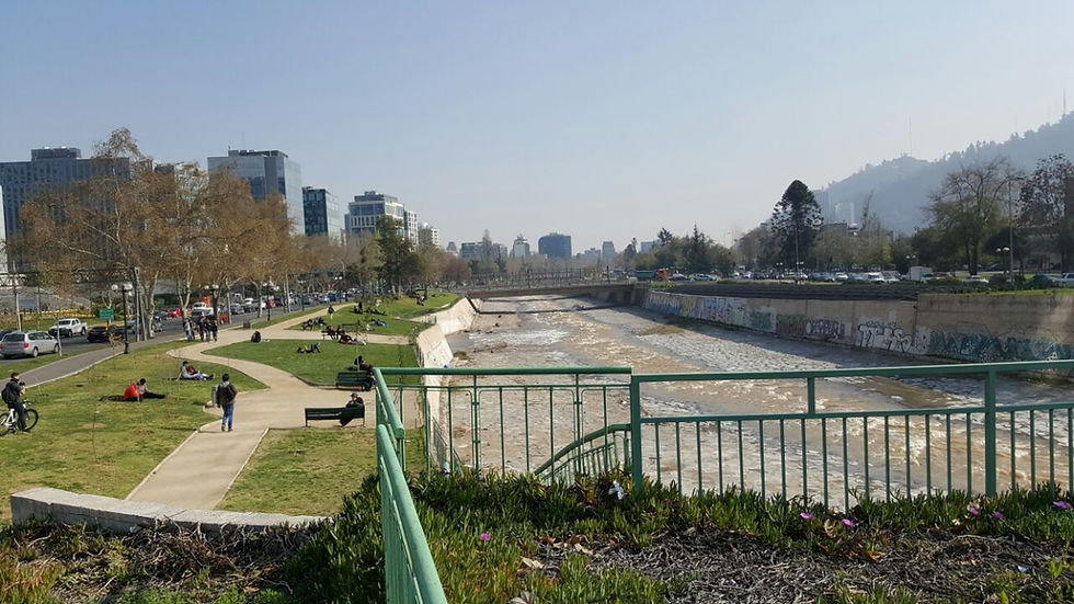 Paseo Rio Mapocho.jpg