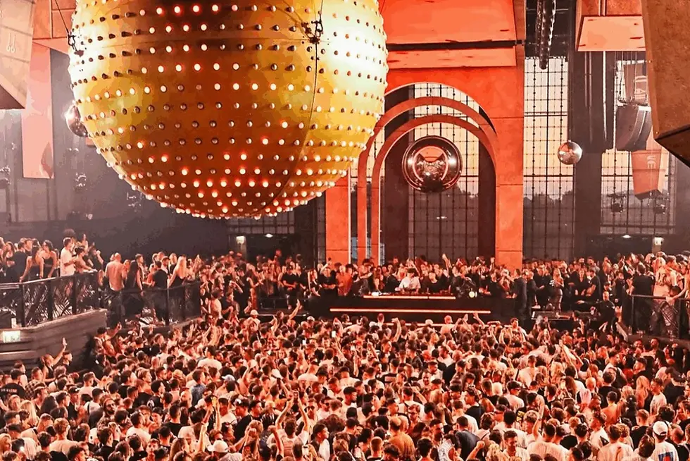 [UNVRS] CLOSING PARTY