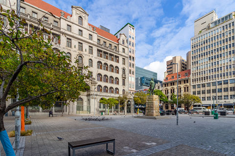 609 The Piazza on Church Square (14 of 16).jpg