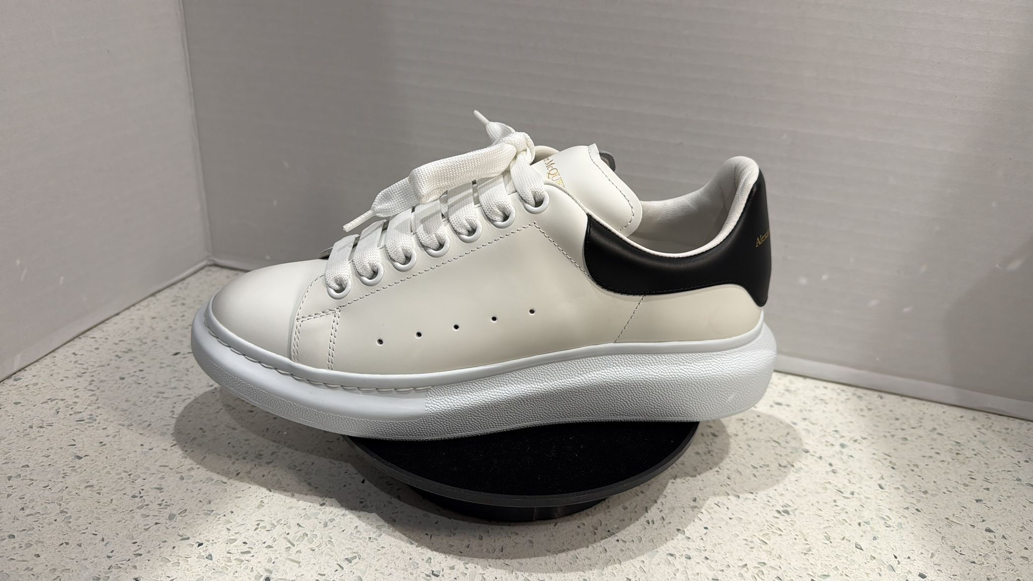 Alexander McQueen (Size 5.5)
