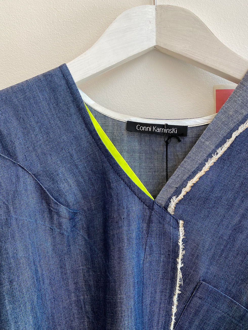 Miniature :  Top in Bluejeans with neon detail 