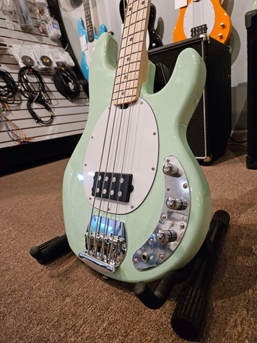Sterling Ray4 Mint Green | u-rock-music-center