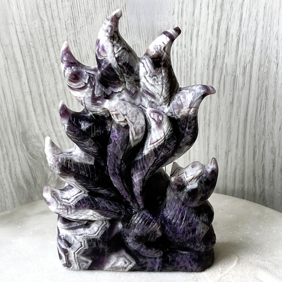 Thumbnail: Dream Amethyst Nine Tailed Fox