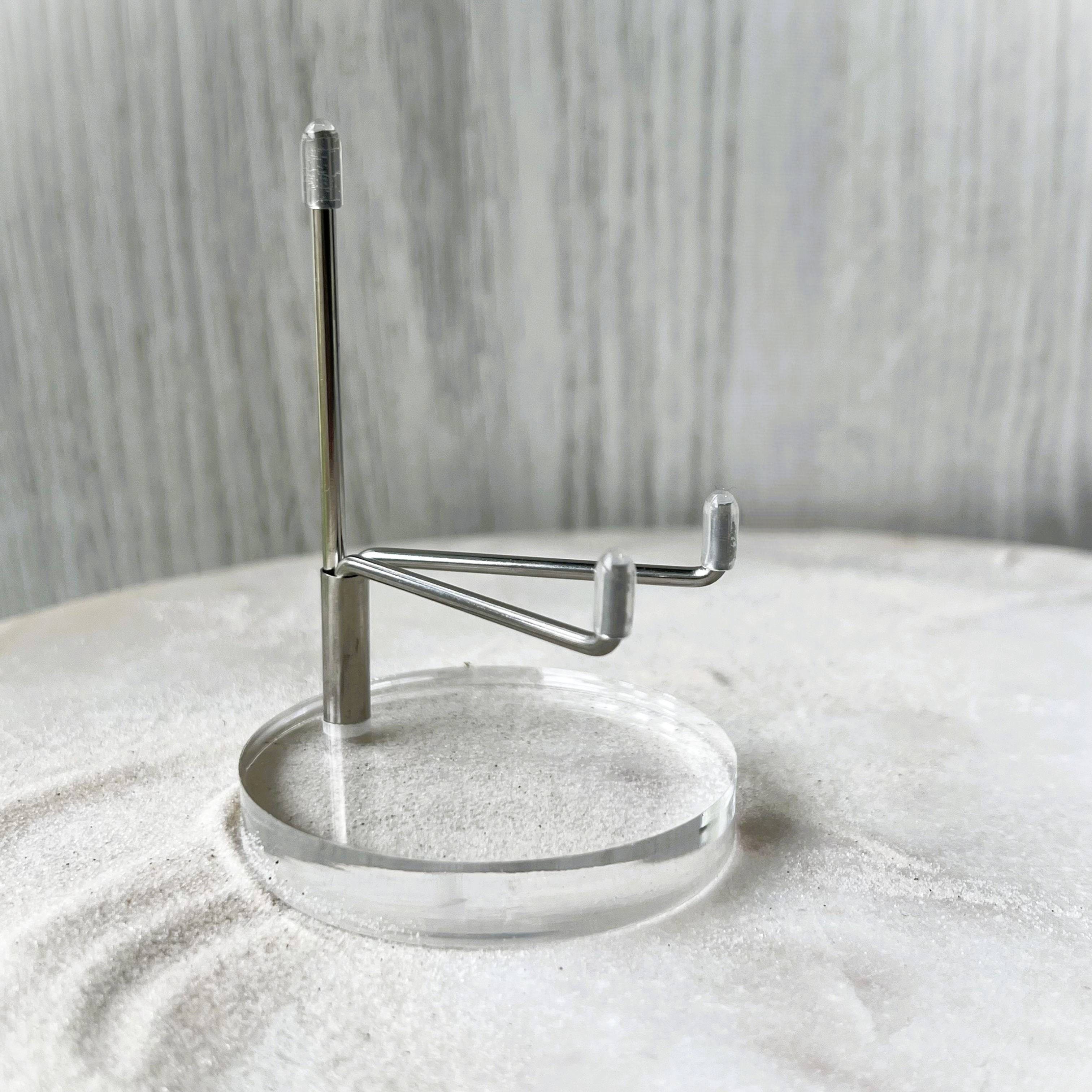 Silver Round Specimen Holder - Round Base