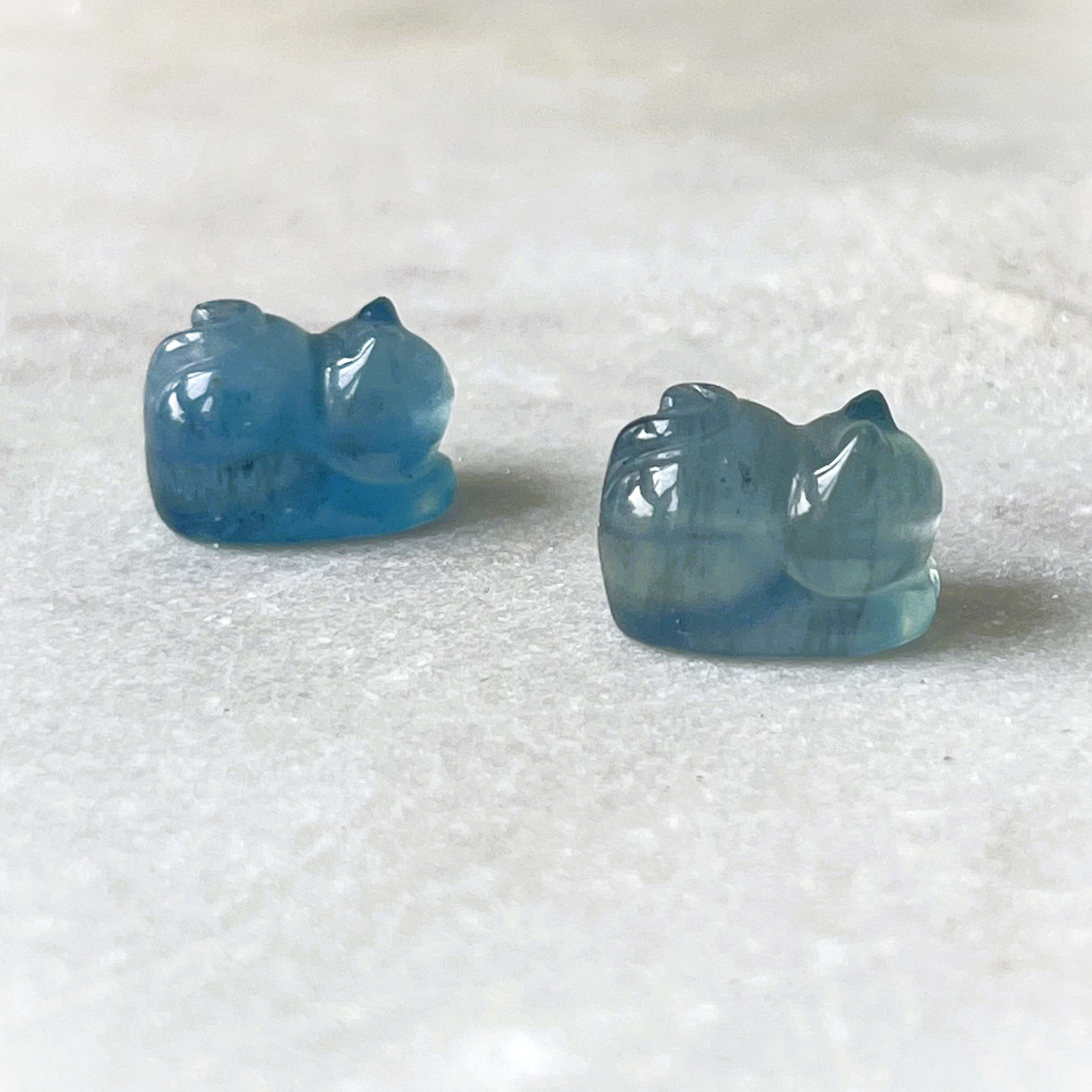 Small Aquamarine Cat - Drilled