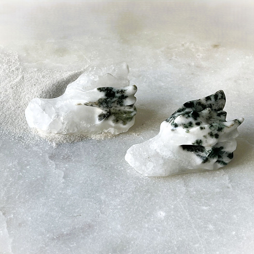 Thumbnail: Small White Moss Agate Dragon