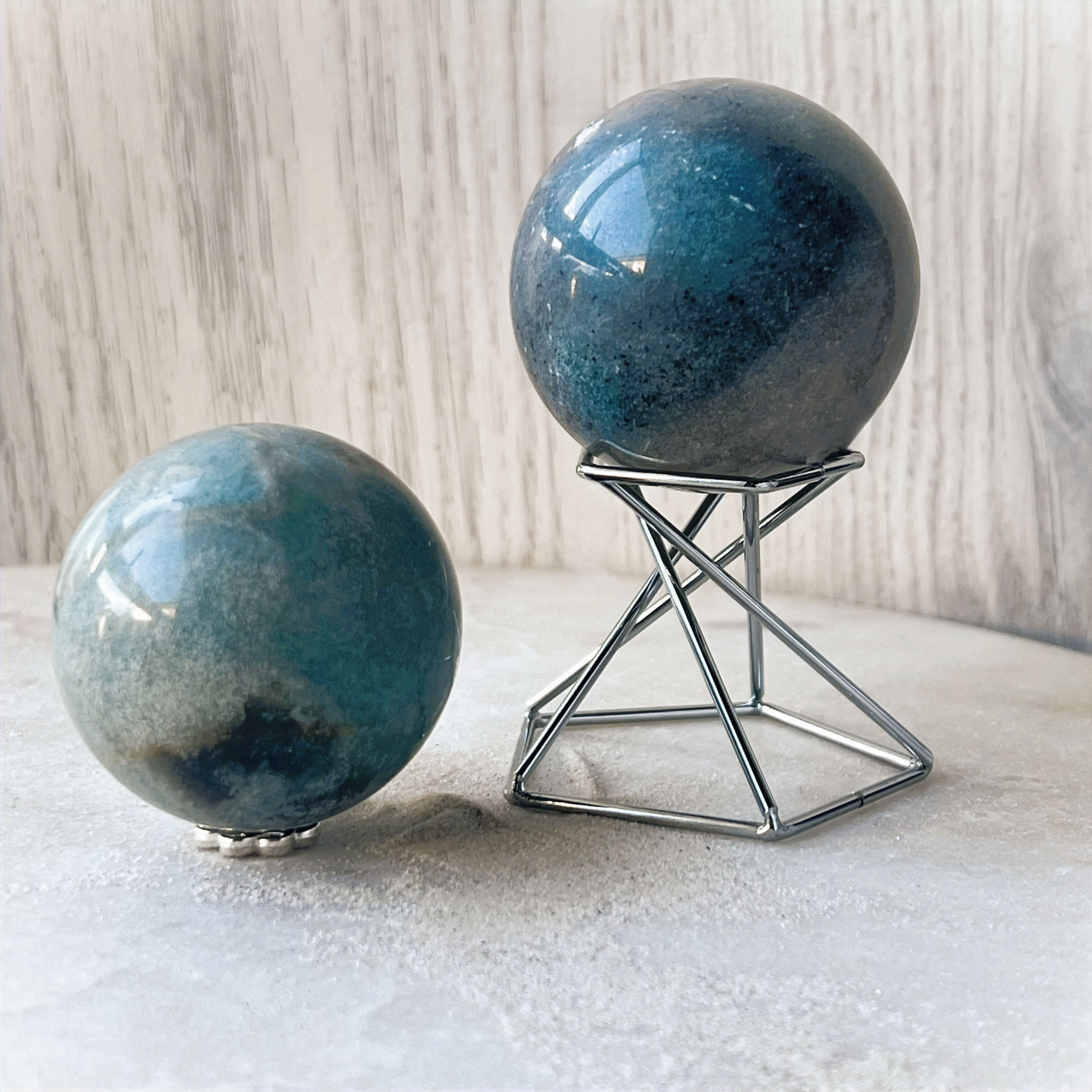 Small Trolleite Sphere