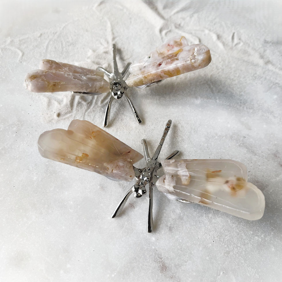 Thumbnail: Cherry Blossom Agate Dragonfly