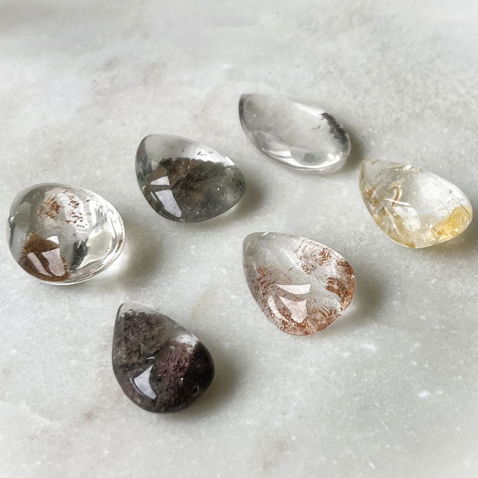 Thumbnail: Mini Garden Quartz Teardrop