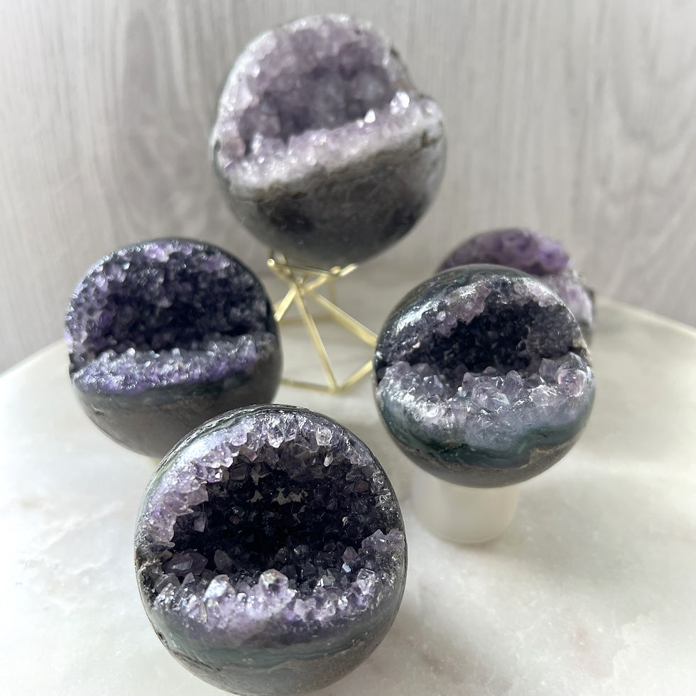 Thumbnail: Amethyst Cluster Geode