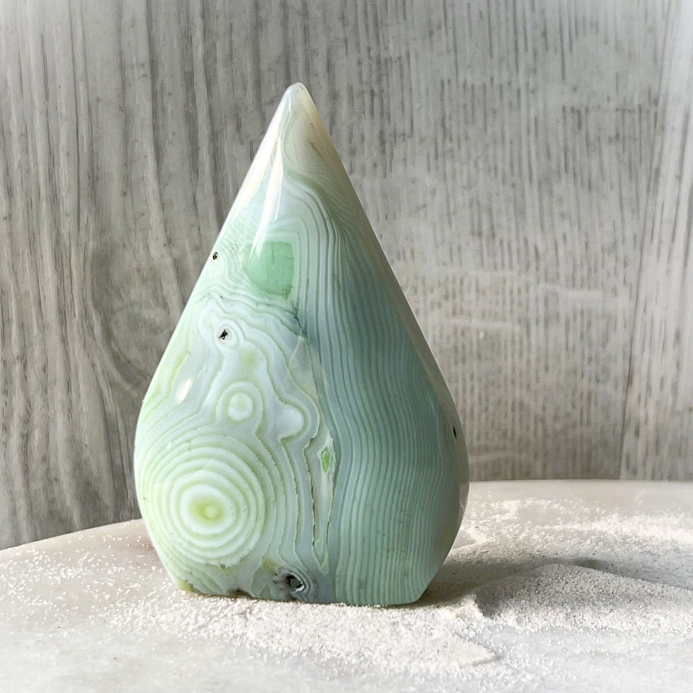 Thumbnail: Green Lace Agate Teardrop