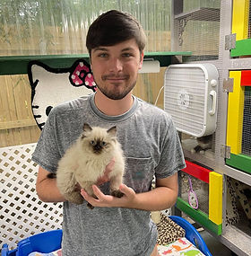 Leson Rebowe of Leson Chevrolet in Harvey Louisiana got a Ragdoll "Logan" 2 years ago & got "LANE" June 2021.