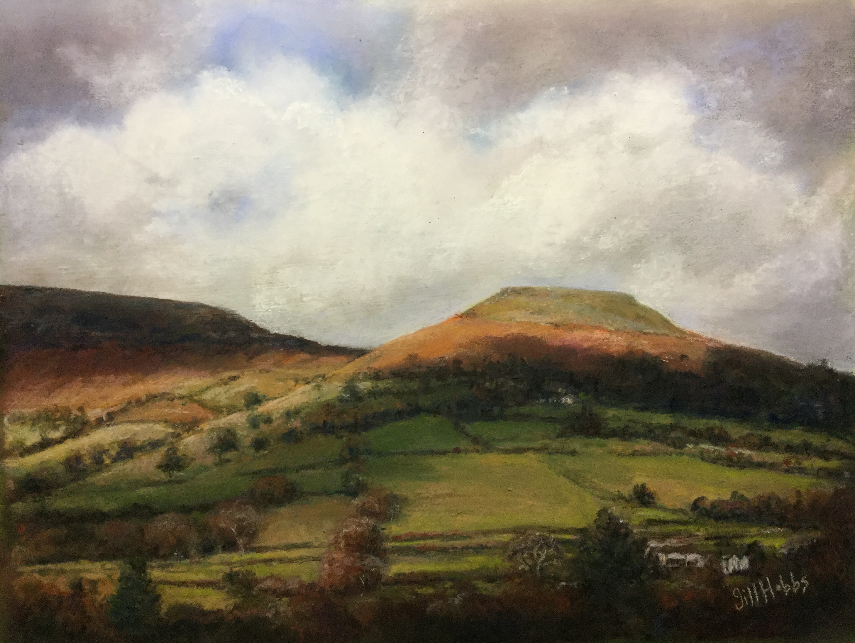 Crug Howel, Table mountain, Crickhowell
