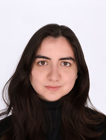 Catalina_Cabral-Framinan_Headshot 2024.JPG