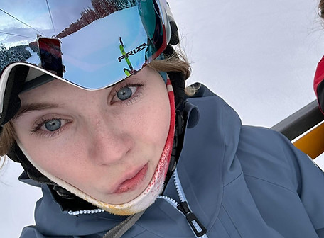 Josie Sharpe profile pic.jpg