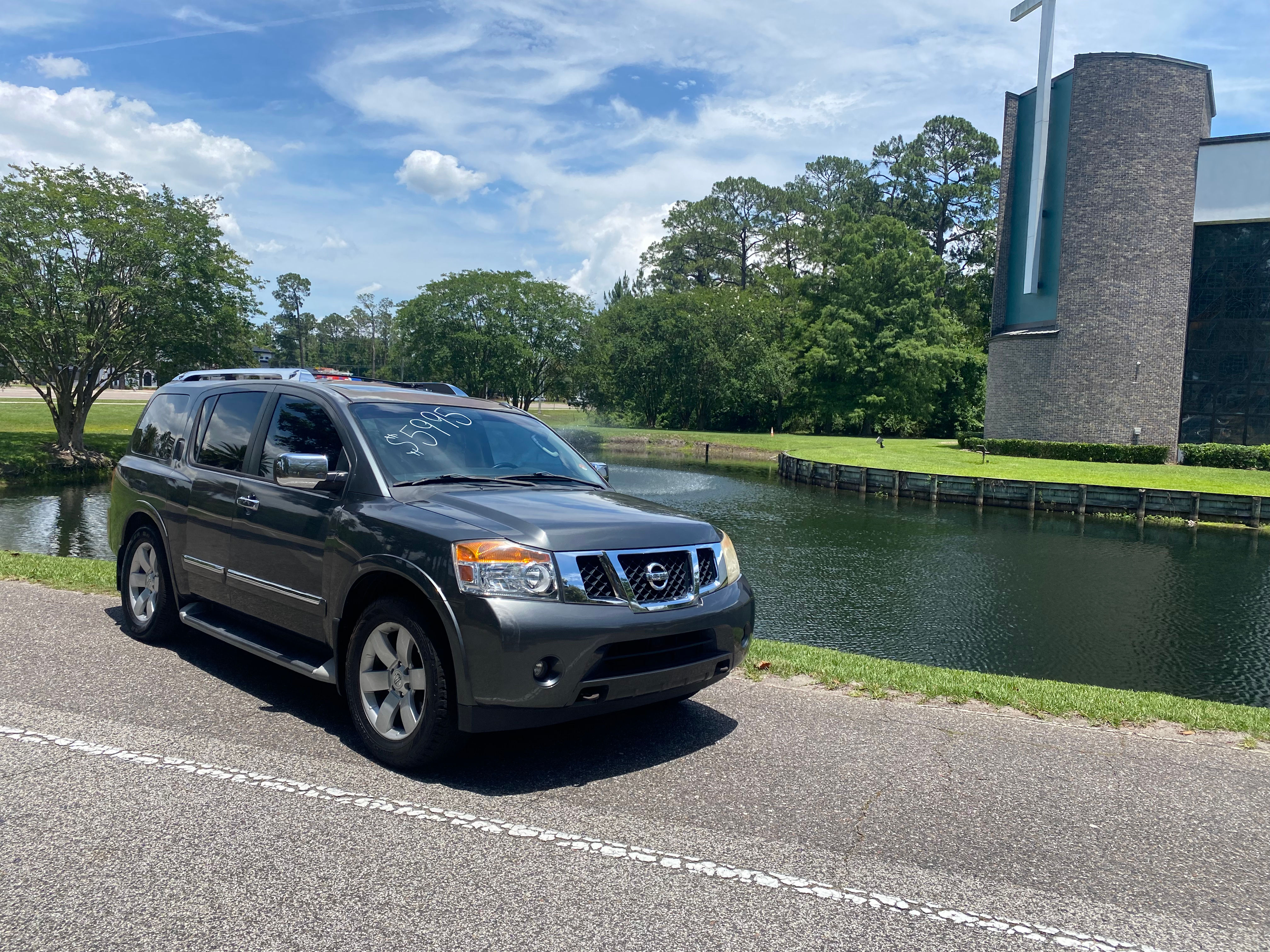 Nissan Armada SE 2010 
