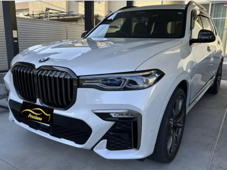 R4年BMW　X7　ユーザー様よりお買取させていただきました。数ある業者様から弊社をお選びいただき、誠に有難う御座いました。