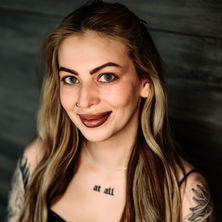 Elaina Drake