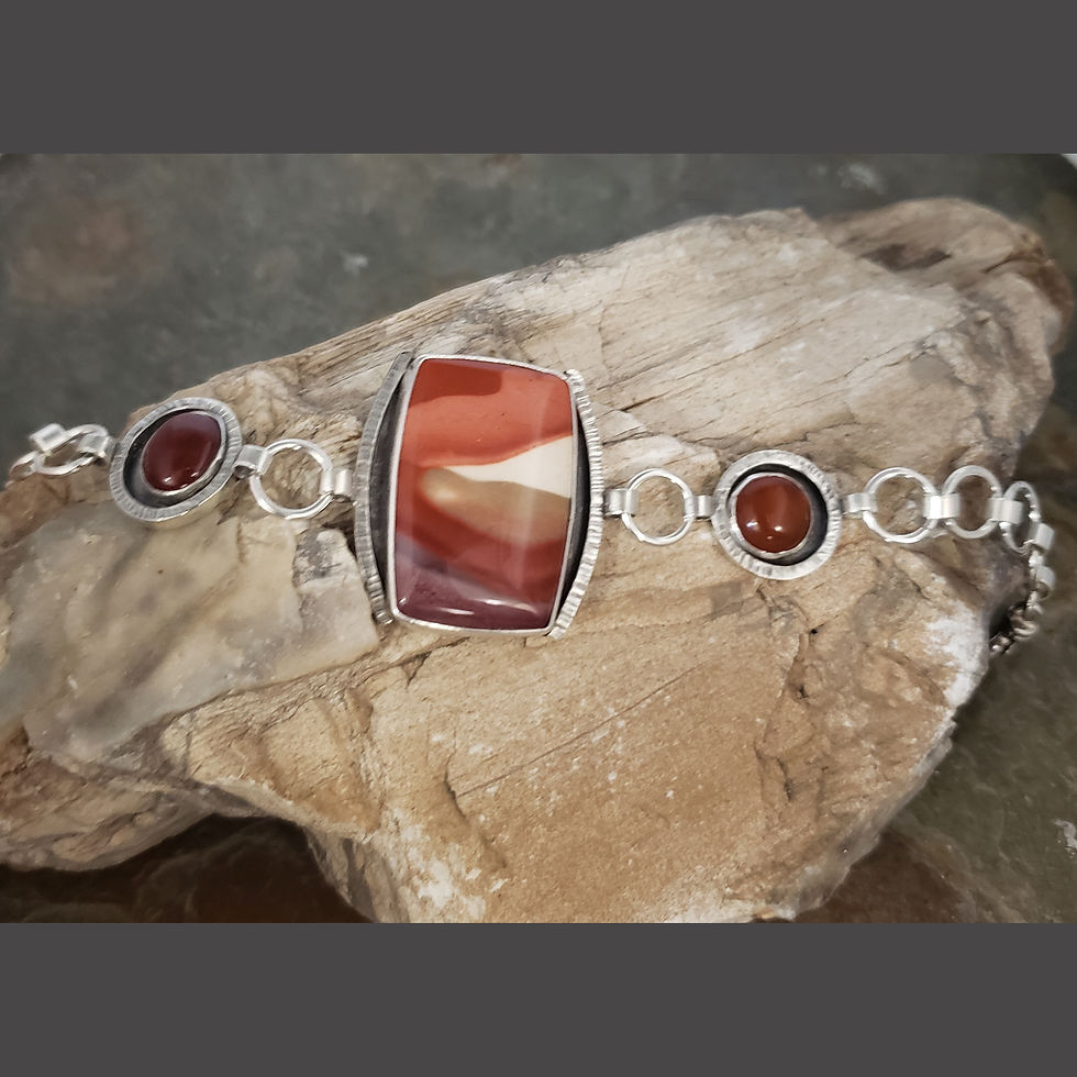 mookaite and carnelian bracelet