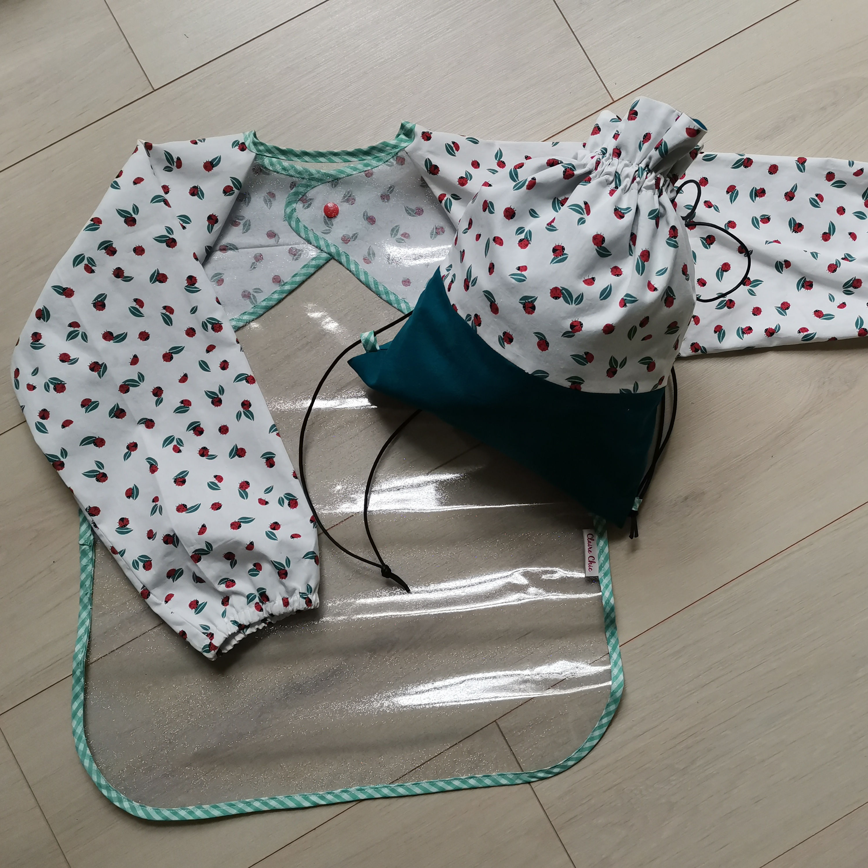 Tablier & sac à gouter "coccinelles" spécial maternelle