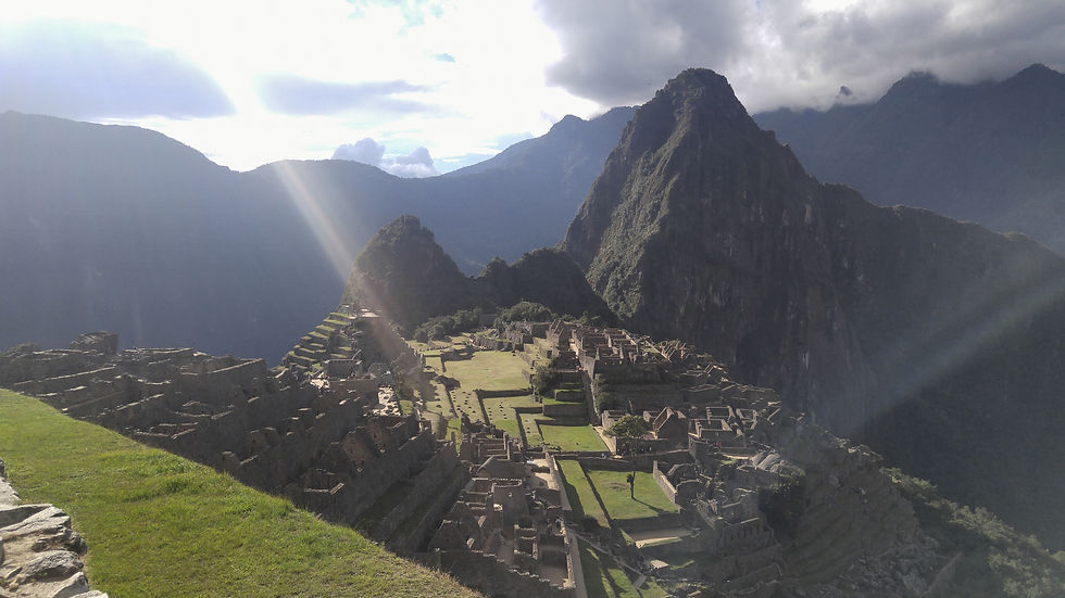 MACHU PICCHU - THE CRYSTAL CITY