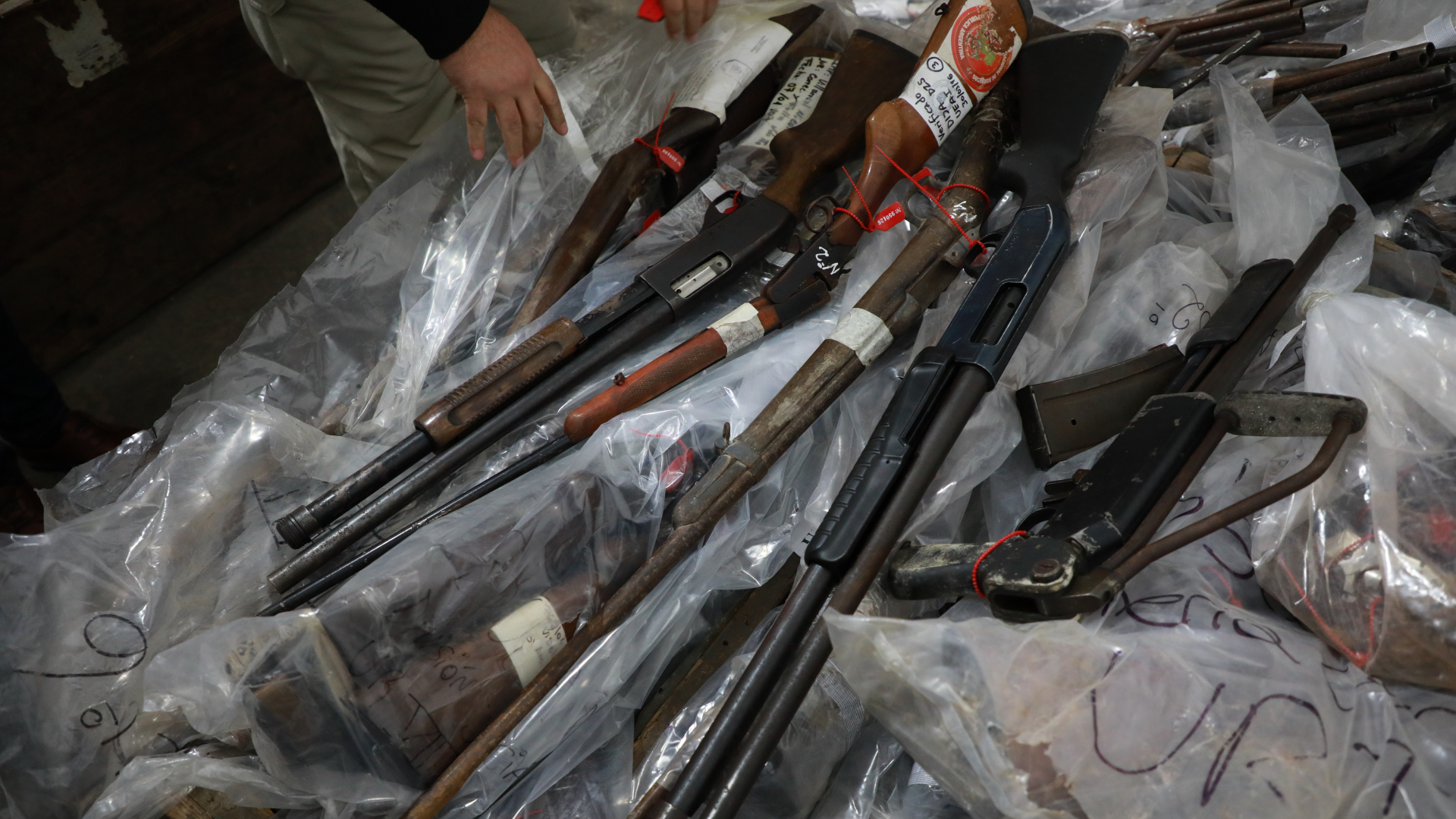 La provincia retiró todas las armas que quedaban a resguardo de la Policía