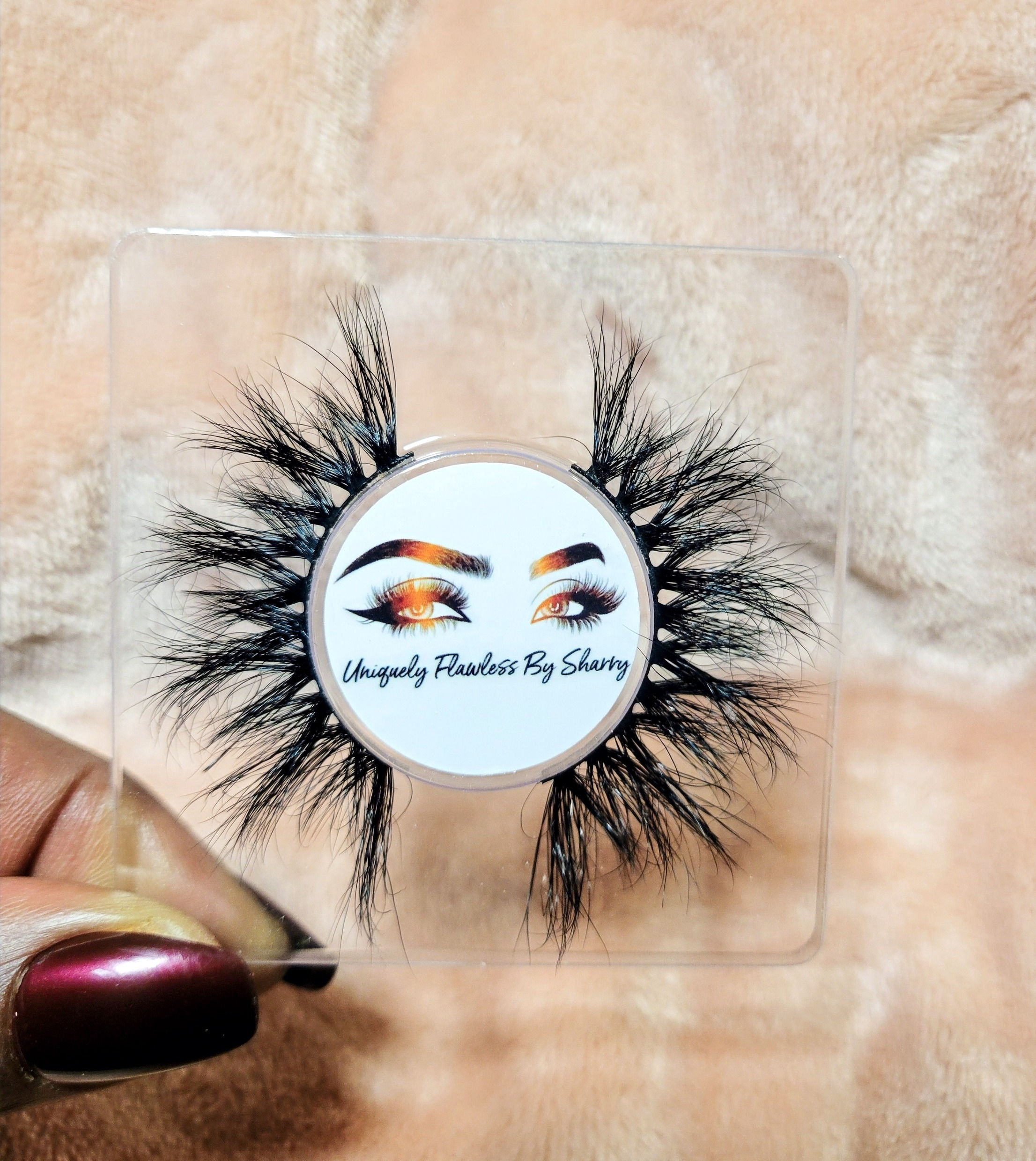 Honey Lashes 16mm