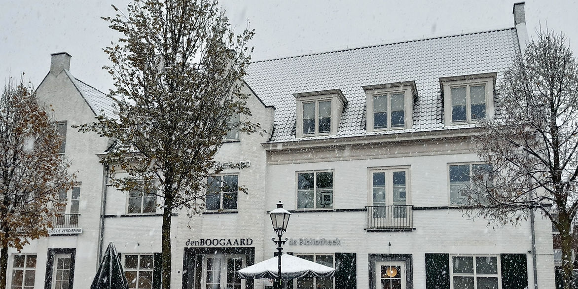 Den Boogaard rechtsvoor sneeuw_edited.jpg