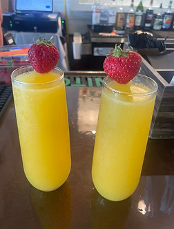 Mixed Drinks Strawberries Pelican Grill.jpg