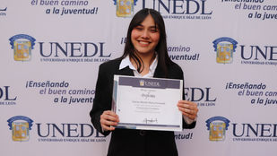 Concluye diplomado en Comunicación estratégica