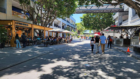 Guadalajara se llenó de centros comerciales, algunos crecieron y otros están semiabandonados