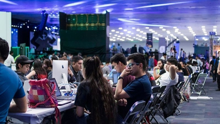 Otorgará gobierno de Jalisco 8 mil becas para Jalisco Talent Land