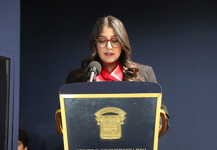 UNEDL entrega más de 100 títulos profesionales durante en el 1er trimestre de año