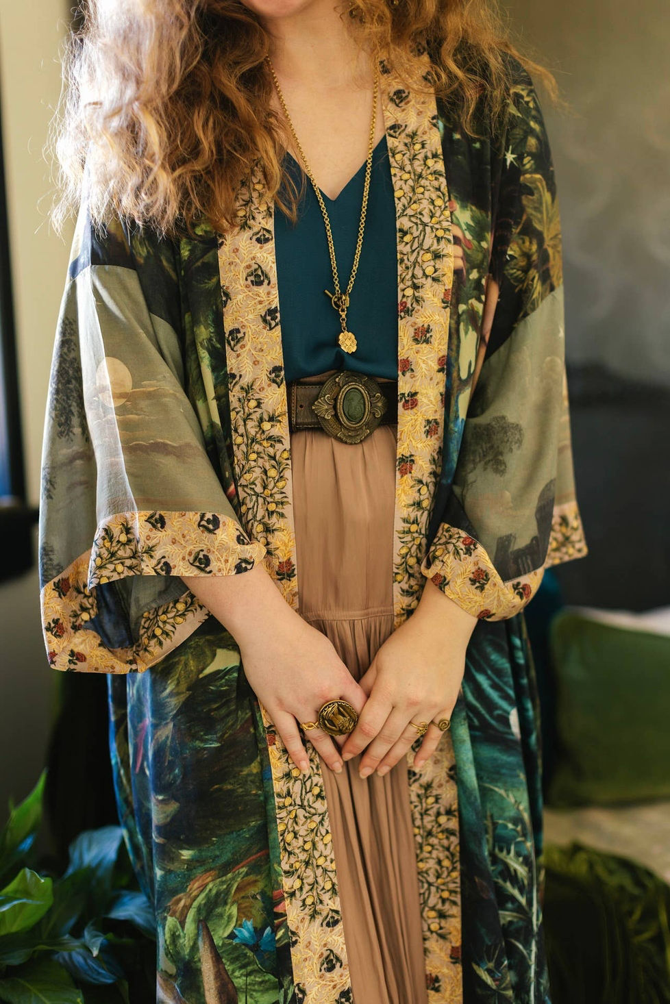 Thumbnail: Bella Notte Opera Duster Kimono Robe W/Rabbit & Moon