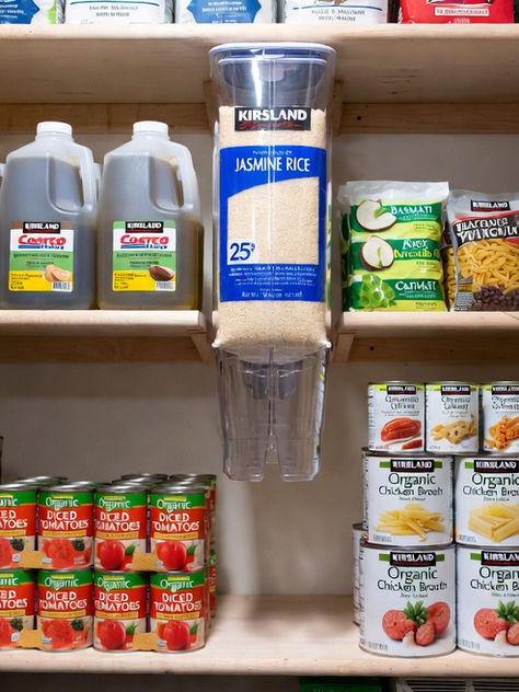 The Costco Pantry Staples Guide 2026: How to Build a Well-Stocked Kitchen Around Warehouse Pricing