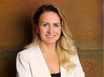 AYLA ÖRENGİLg.jpg