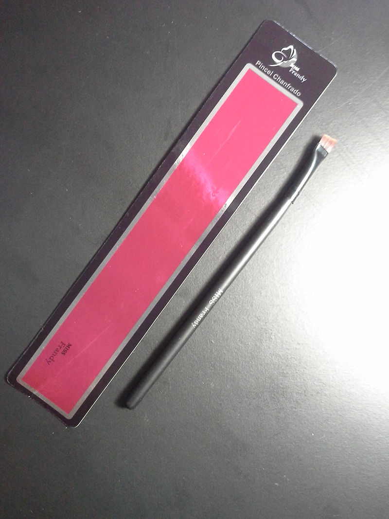 13-6020 Pincel para Maquiagem