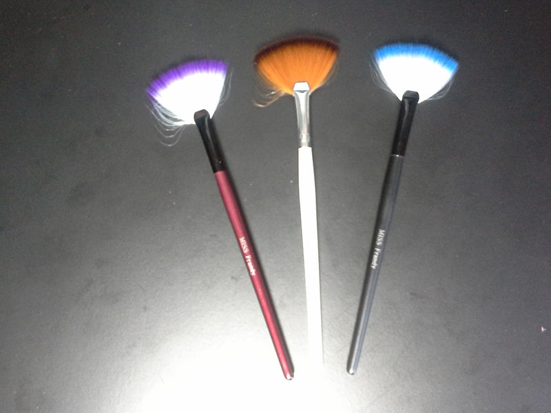 13-1117 Pincel para Maquiagem