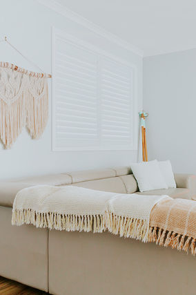 Plantation blinds, venetians, verishades, roller blinds, verticals, curtains, windows