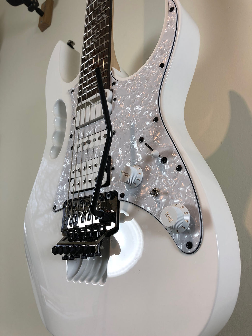 Thumbnail: Ibanez JEM Jr Steve Vai With Sustainiac Pro Sustainer White