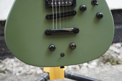 ギター FUZZ FACTORY clone ... Candy Green Amazon.com: ZVex Effects Fuzz Factory Hand Painted Effect