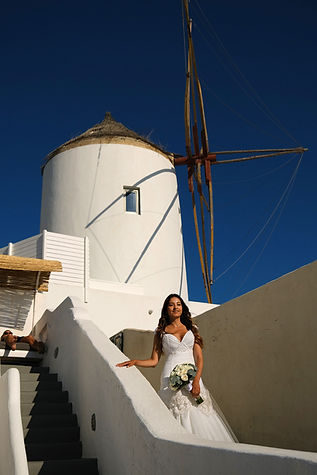wedding-photography-santorini-windmill-oia-1133x1700.jpg