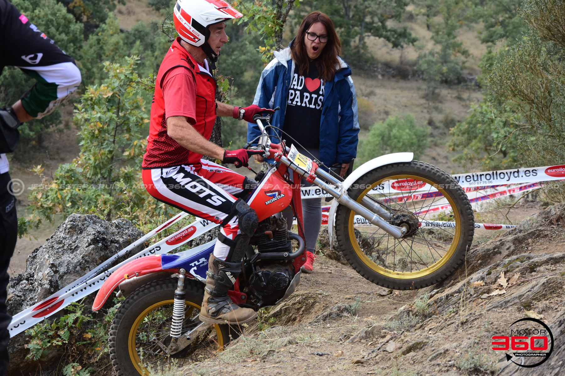 180_ROB_9369