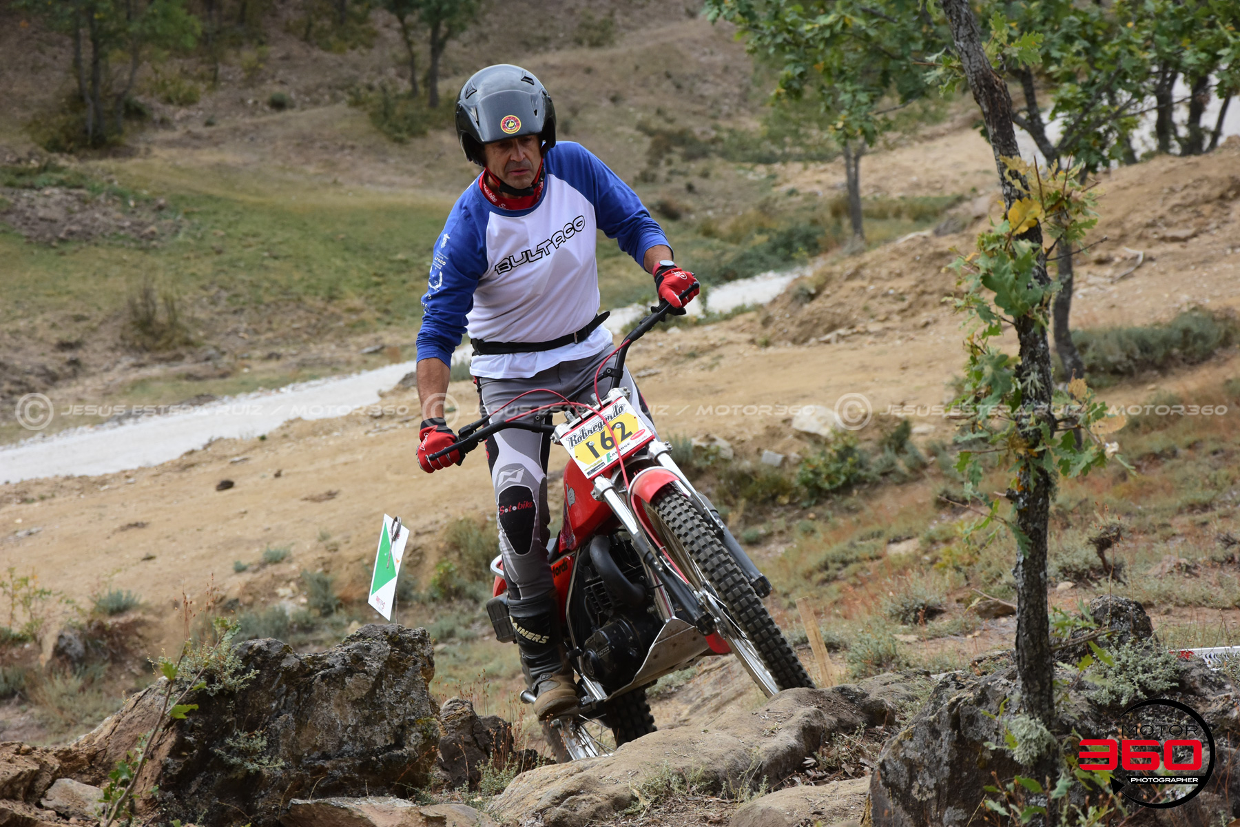 162_ROB_9218
