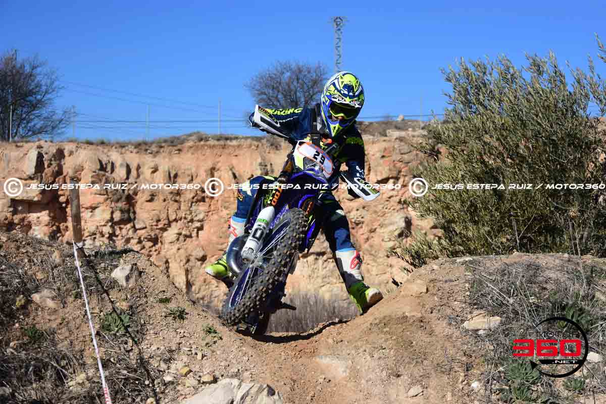 029_ROB_8165