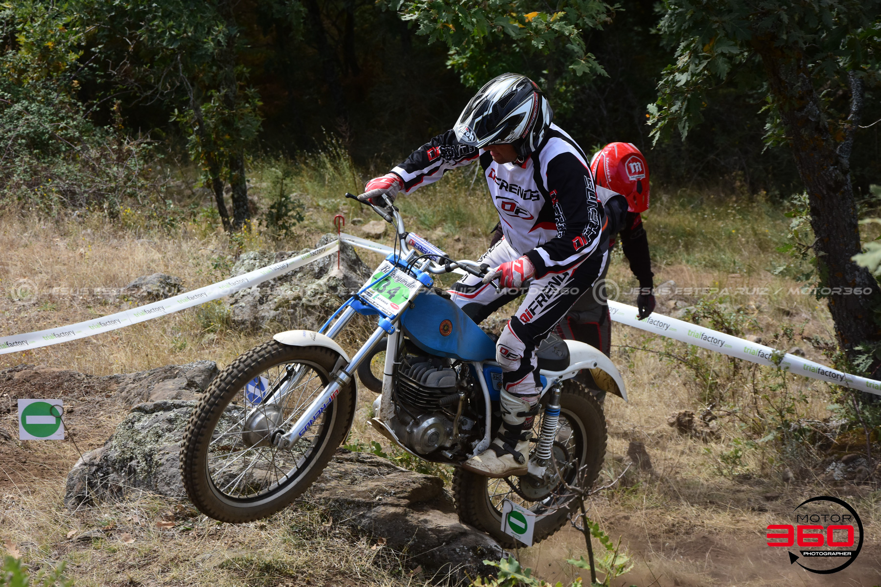 034_ROB_9798
