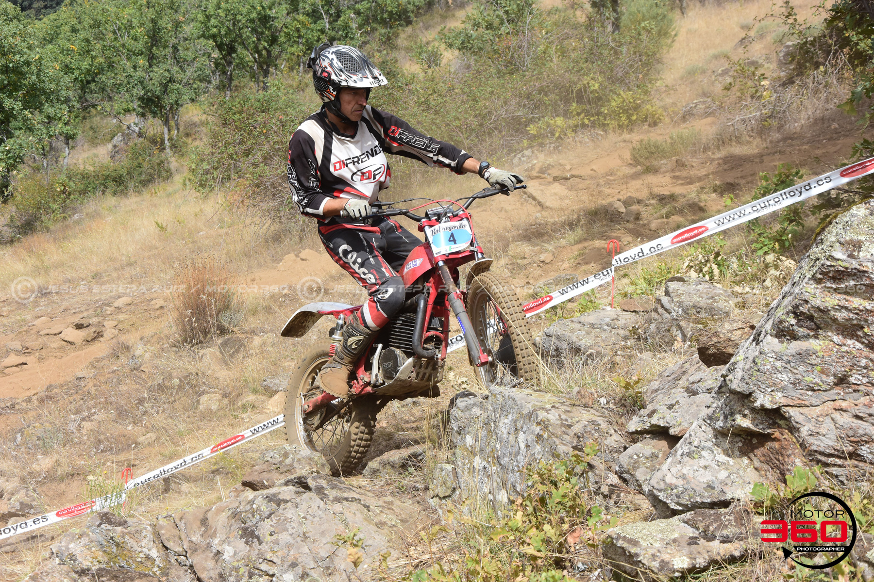 004_ROB_9955