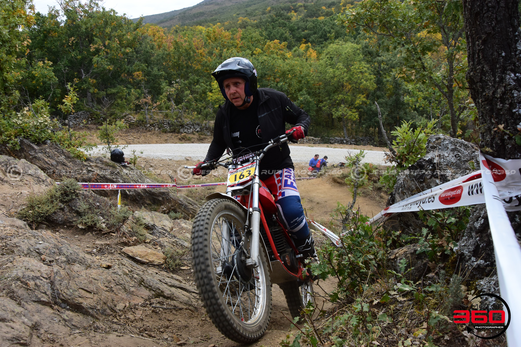 163_ROB_9179